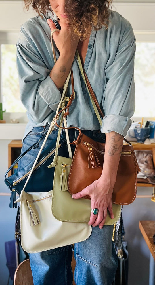 What is a Satchel Bag Style: Ultimate Guide to Timeless Fashion